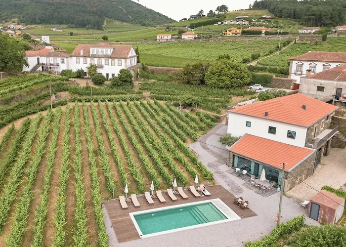 Casa Do Santo - Wine & Tourism *